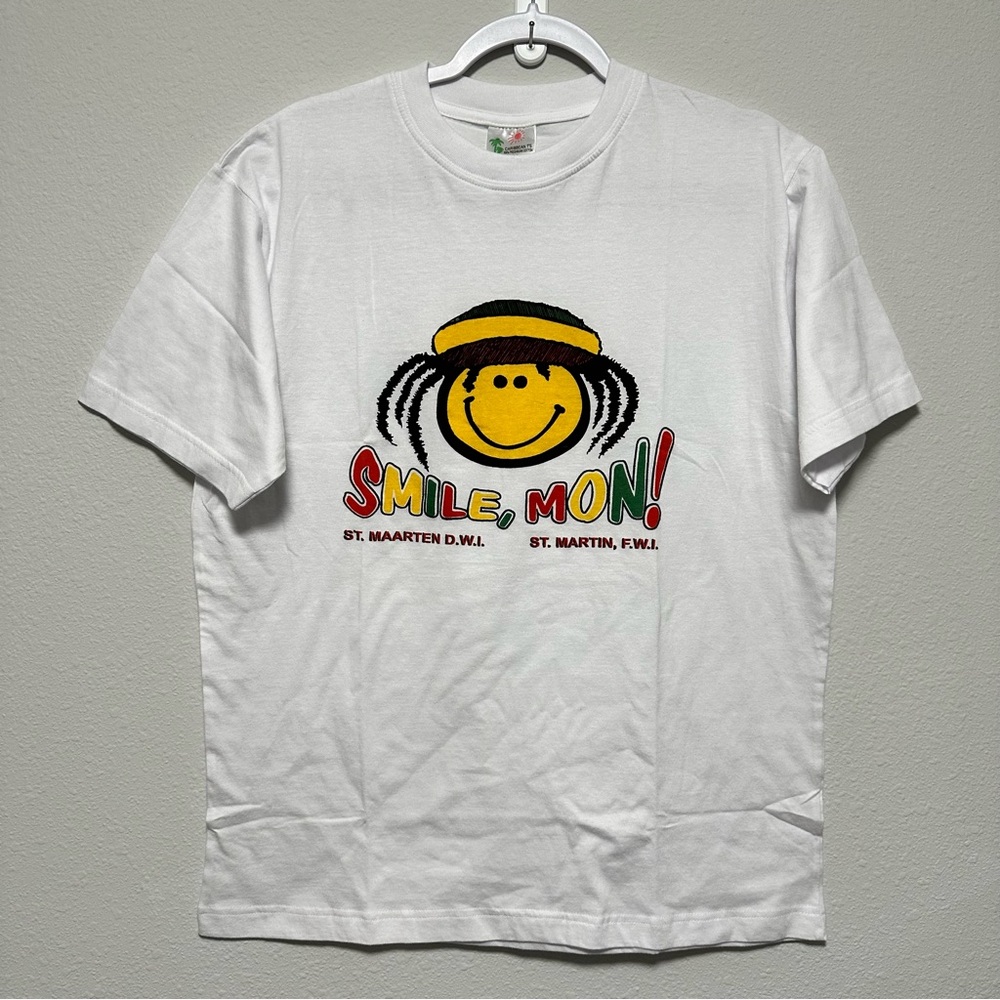 Saint Maarten-St. Martin Smile T-shirt-Unisex-White-Size Medium